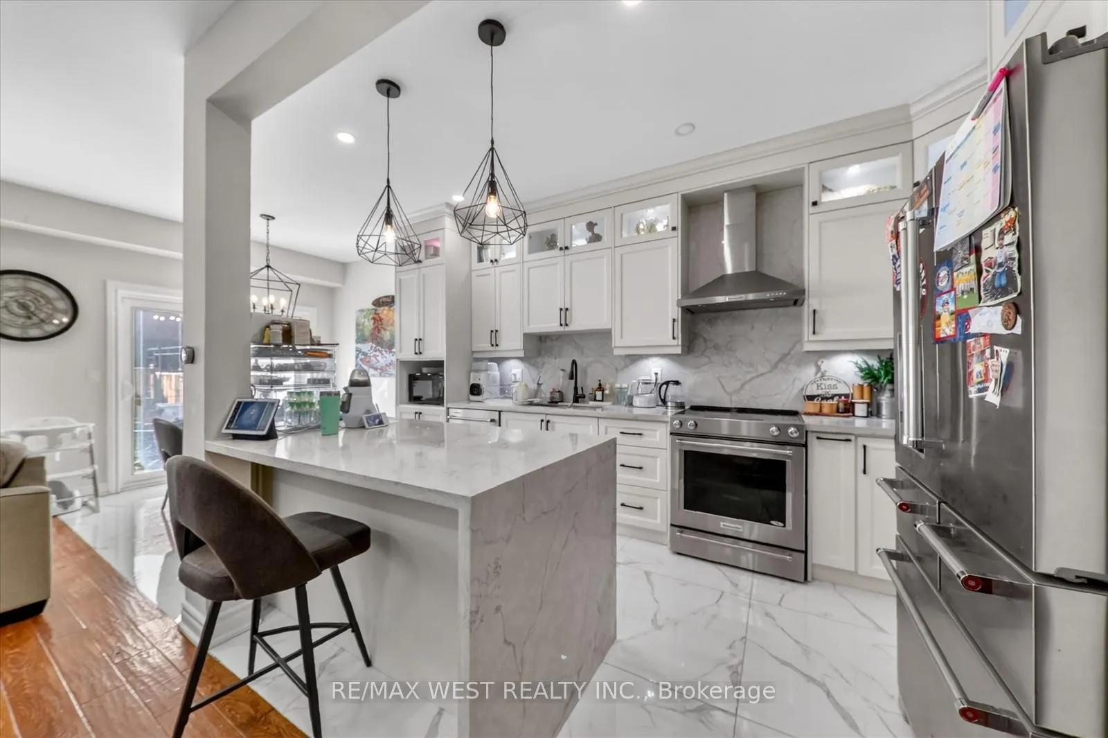 Photo 15 of 138 Gristone Crescent, Scarborough, Rouge — HOMEH