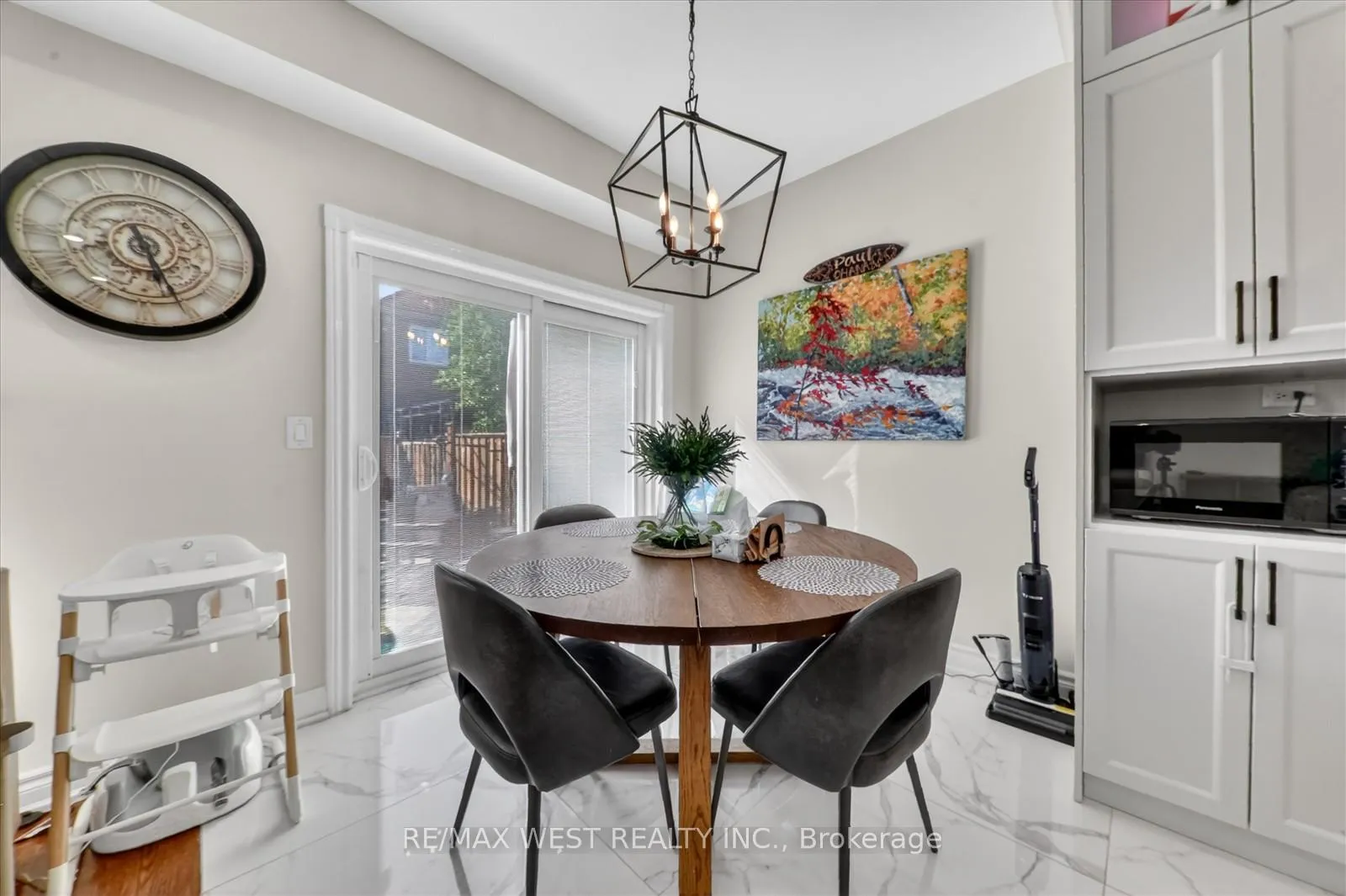 Photo 20 of 138 Gristone Crescent, Scarborough, Rouge — HOMEH