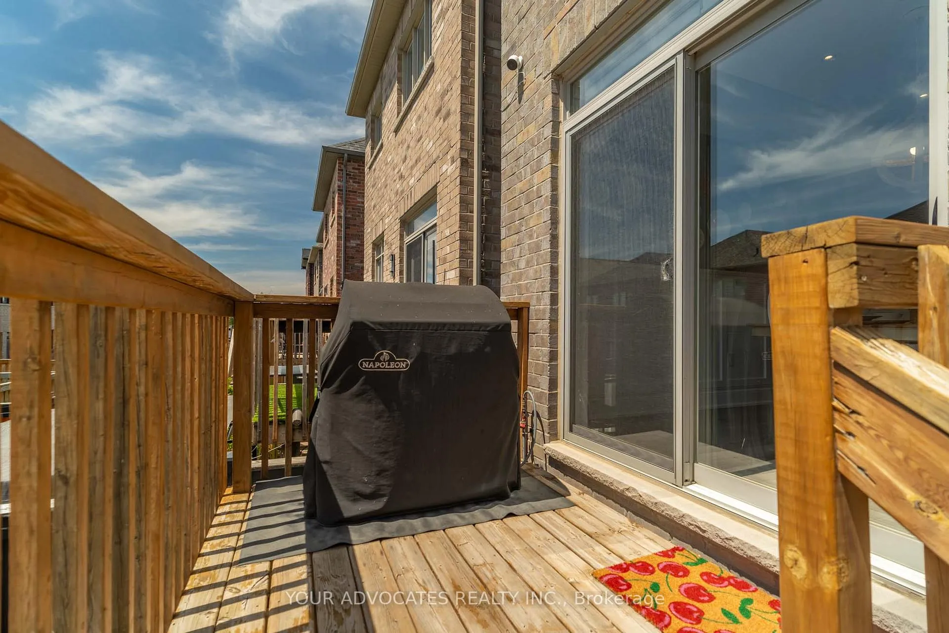 Photo 26 of 242 Cranbrook Crescent, Vaughan, Kleinburg — HOMEH