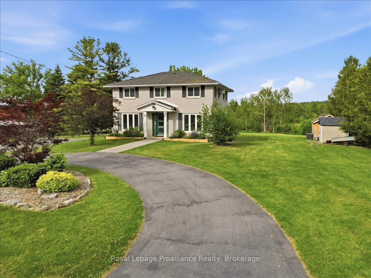 Photo 1 of 229 Henry Street, Stirling-Rawdon, Stirling Ward — HOMEH