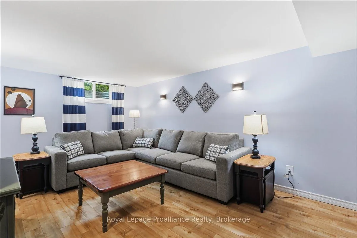 Photo 29 of 229 Henry Street, Stirling-Rawdon, Stirling Ward — HOMEH