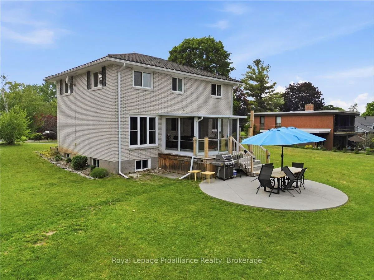 Photo 37 of 229 Henry Street, Stirling-Rawdon, Stirling Ward — HOMEH
