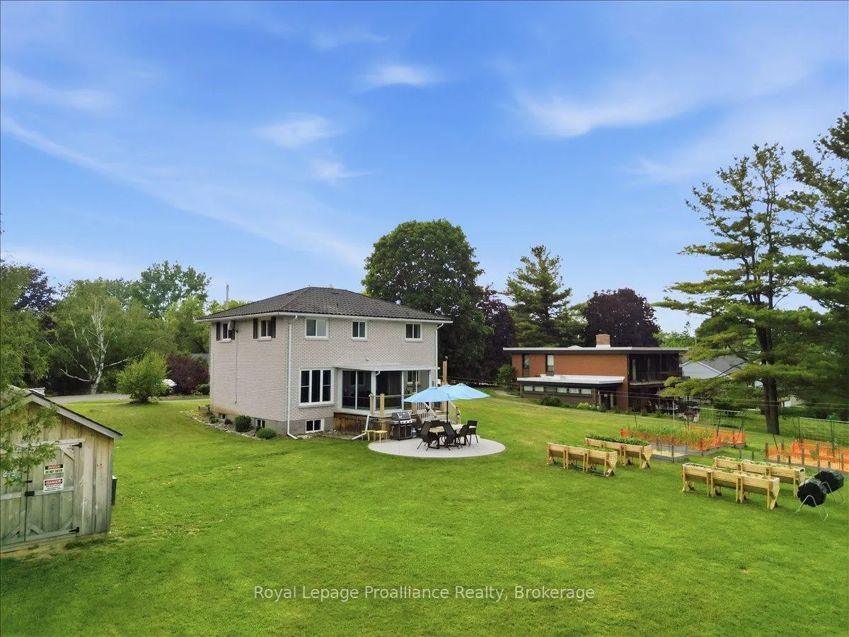 Photo 38 of 229 Henry Street, Stirling-Rawdon, Stirling Ward — HOMEH