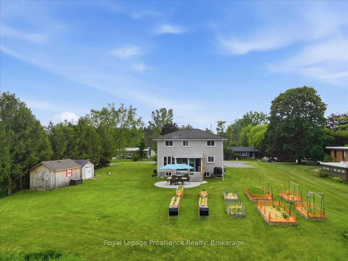 Photo 40 of 229 Henry Street, Stirling-Rawdon, Stirling Ward — HOMEH