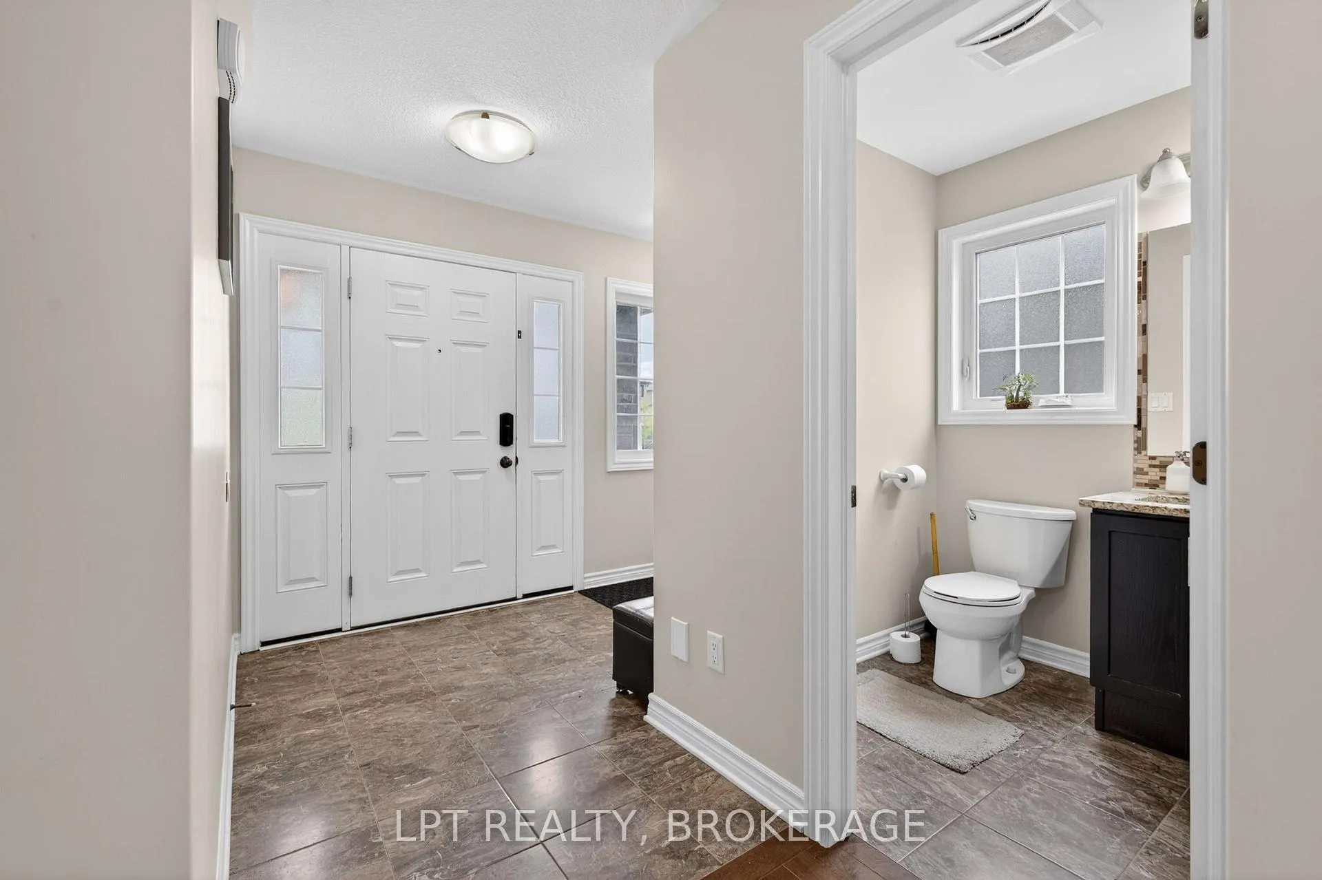Photo 5 of 1565 Albany Drive, Kingston, City Northwest — HOMEH