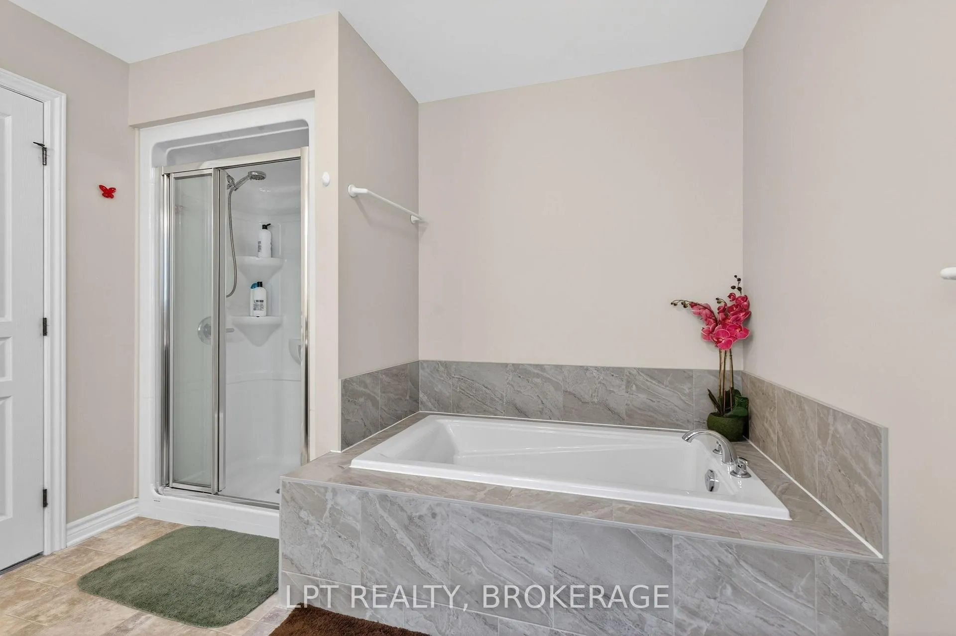 Photo 28 of 1565 Albany Drive, Kingston, City Northwest — HOMEH