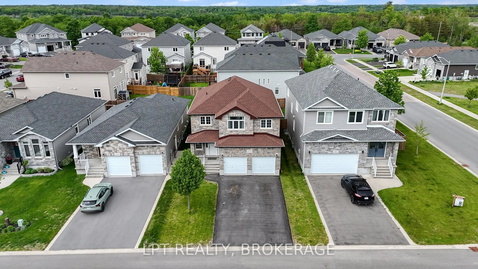 Photo 45 of 1565 Albany Drive, Kingston, City Northwest — HOMEH