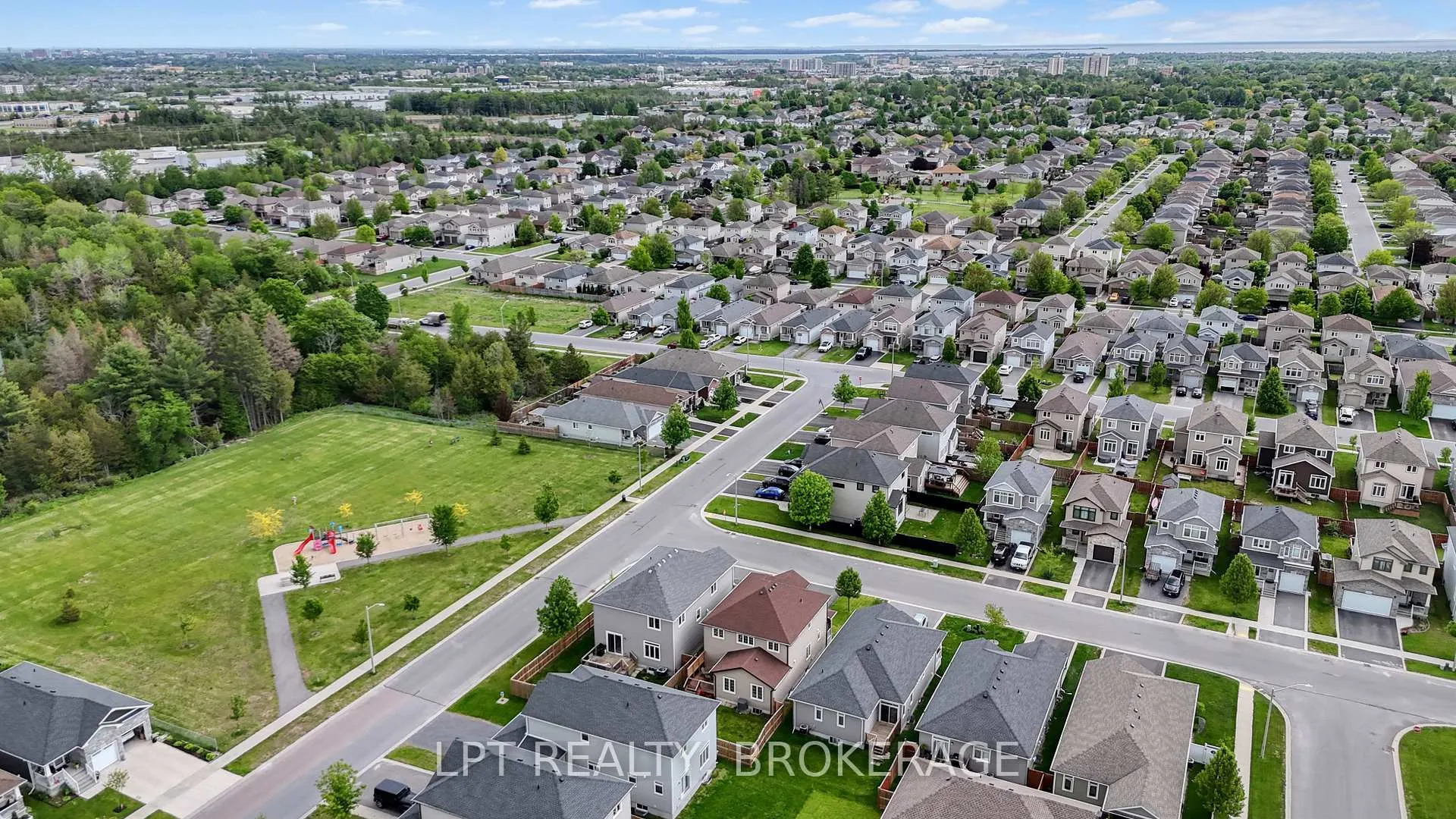 Photo 47 of 1565 Albany Drive, Kingston, City Northwest — HOMEH