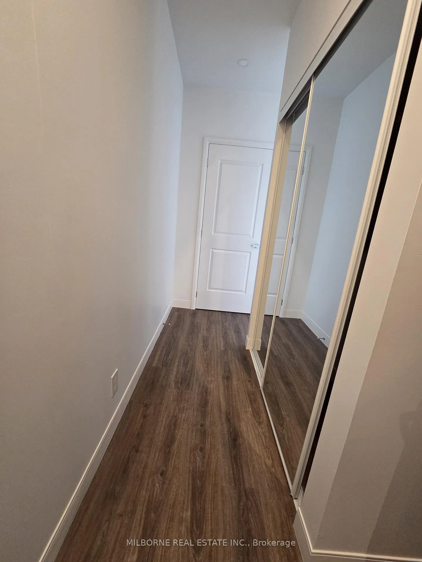 Photo 8 of Unit 2307B, 22 Hughson Street N, Hamilton, Beasley — HOMEH