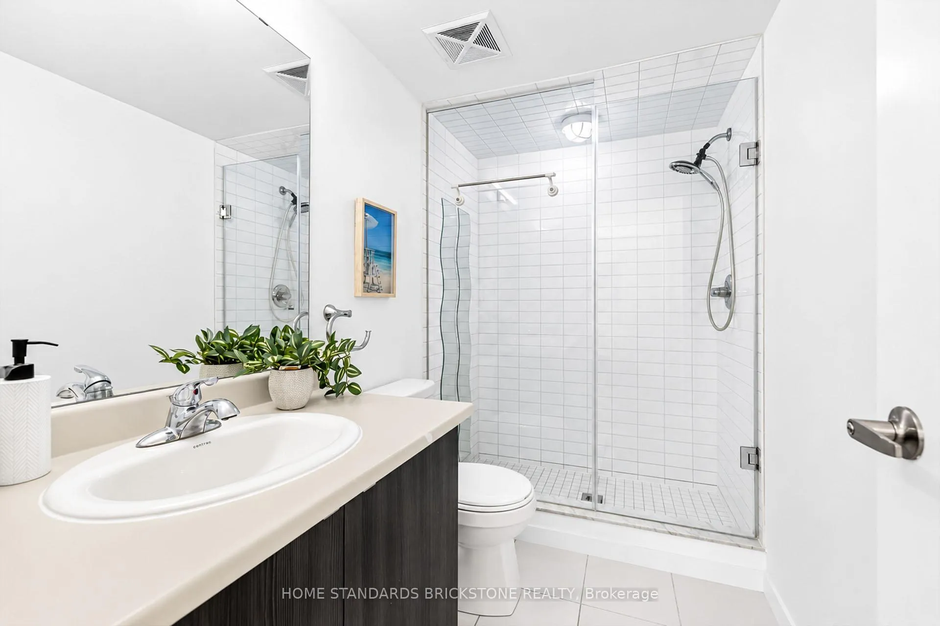 Photo 17 of Unit 31, 200 Alex Gardner Circle, Aurora, Aurora Village — HOMEH