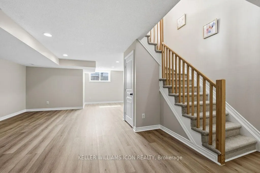 Photo 34 of 564 Remnor Avenue, Ottawa, Kanata - Kanata Lakes/Heritage Hills — HOMEH