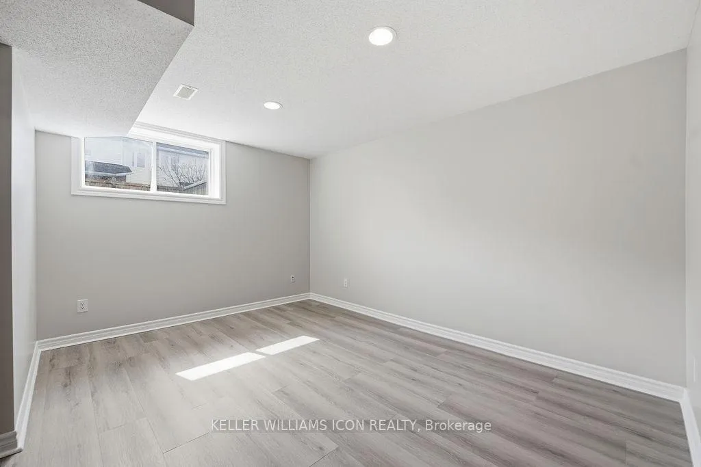 Photo 36 of 564 Remnor Avenue, Ottawa, Kanata - Kanata Lakes/Heritage Hills — HOMEH