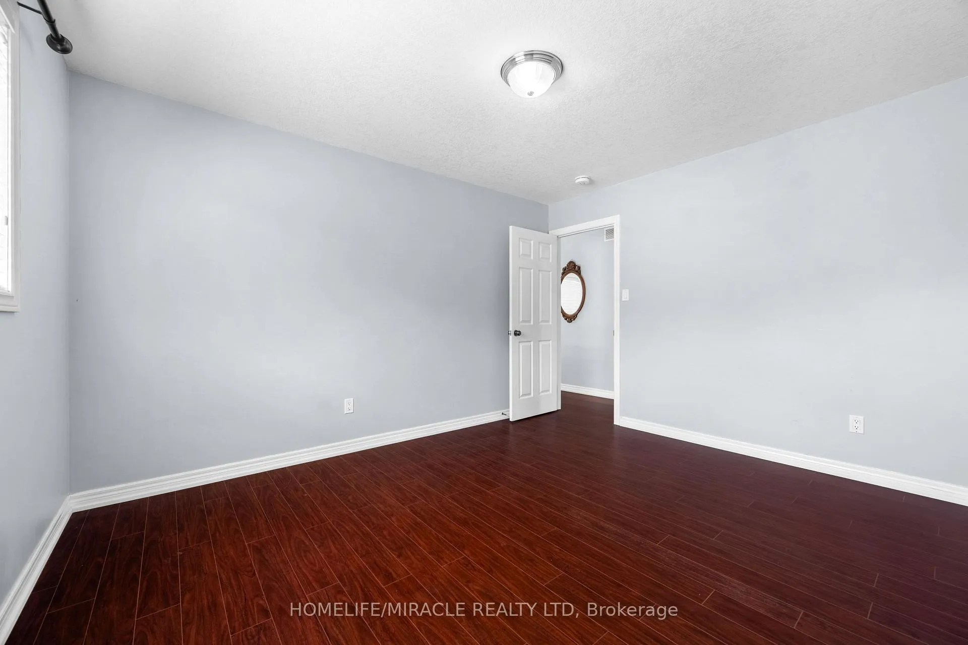 Photo 41 of 4 Clairfields Drive W, Guelph, Clairfields/Hanlon Business Park — HOMEH
