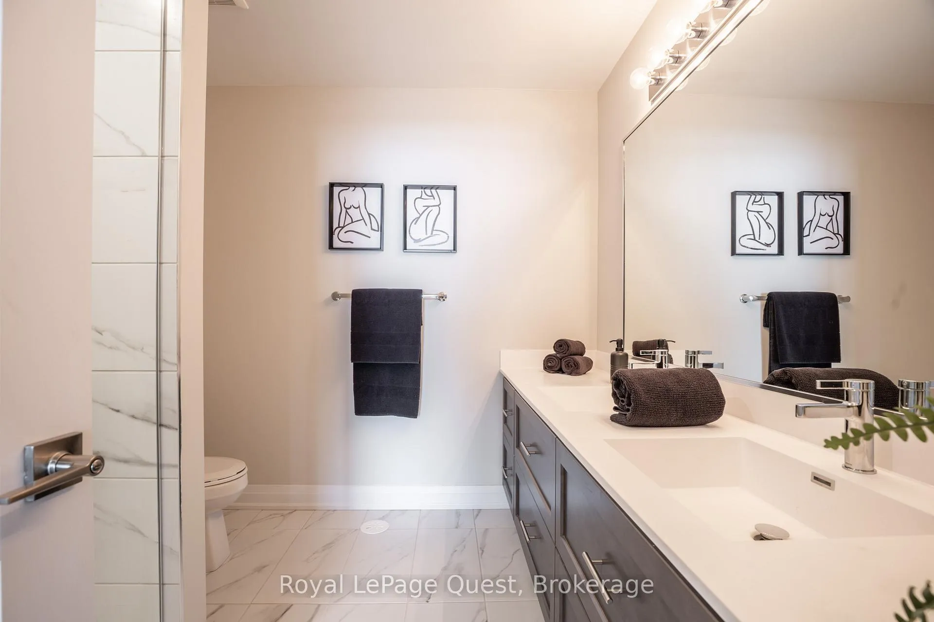 Photo 20 of 93 Lightfoot Drive, Orillia — HOMEH