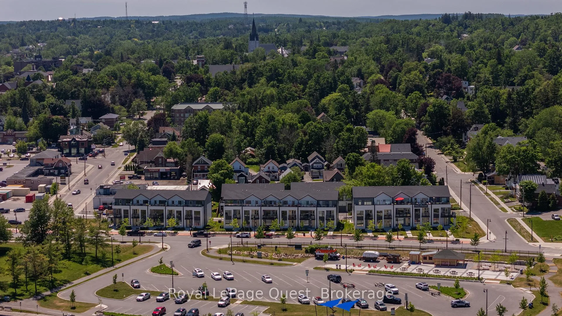 Photo 29 of 93 Lightfoot Drive, Orillia — HOMEH