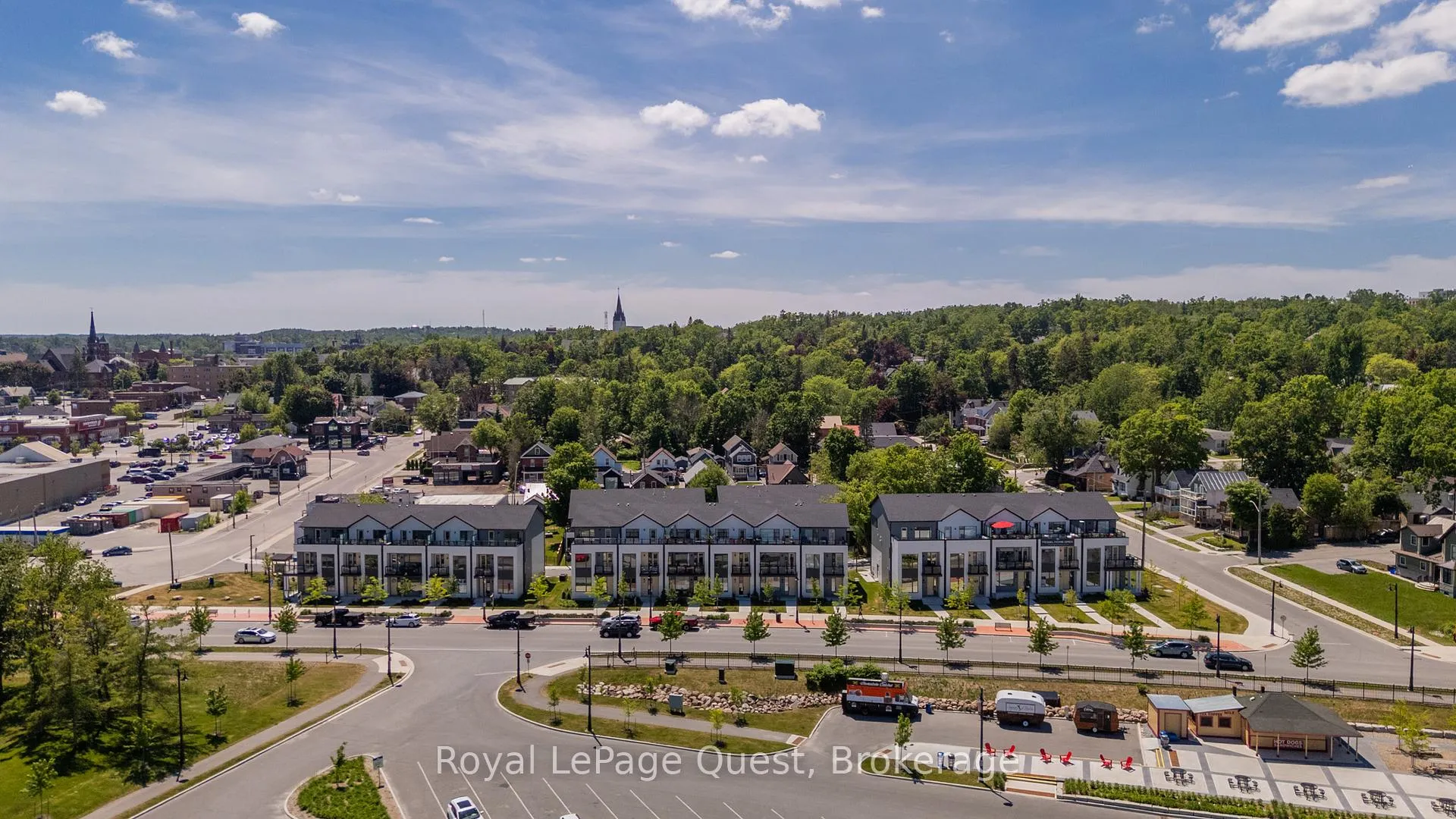 Photo 30 of 93 Lightfoot Drive, Orillia — HOMEH