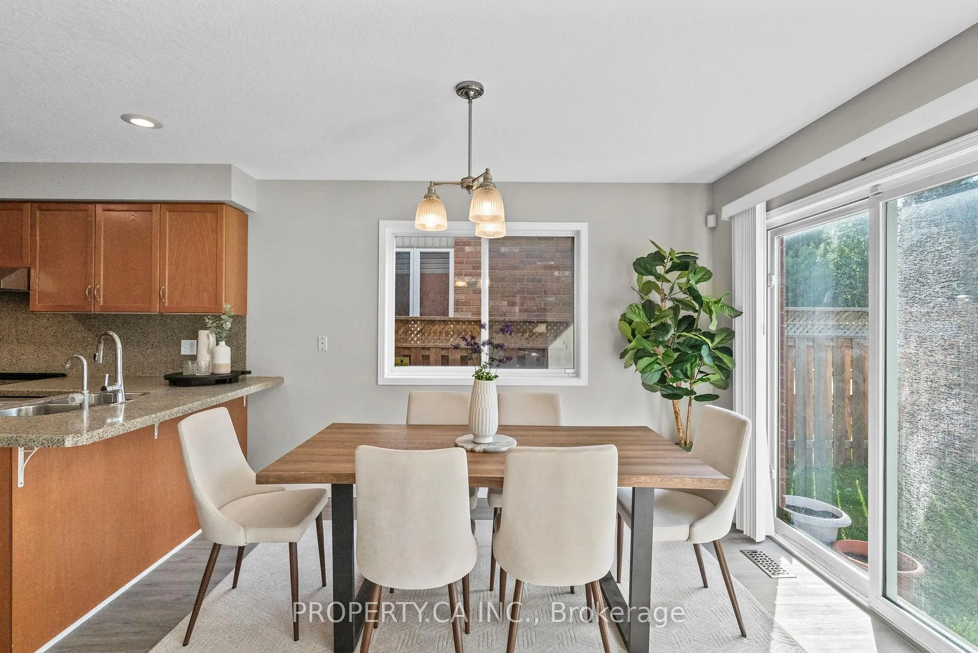 Photo 15 of 491 Veronica Drive, Kitchener — HOMEH