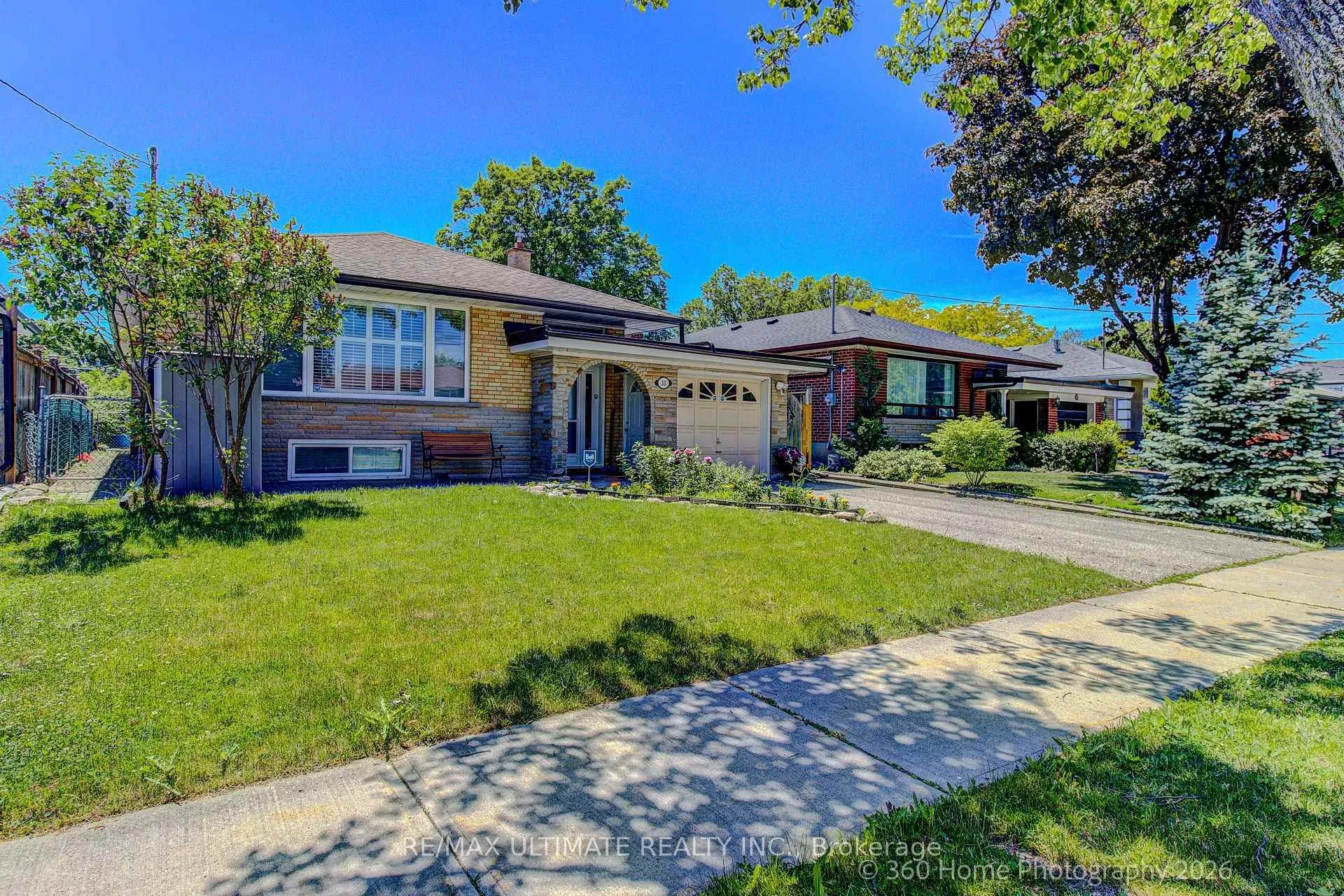 Photo 3 of 53 Poynter Drive, Etobicoke, Kingsview Village-The Westway — HOMEH