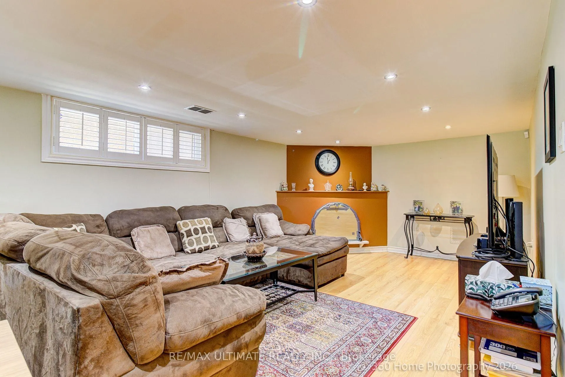 Photo 16 of 53 Poynter Drive, Etobicoke, Kingsview Village-The Westway — HOMEH
