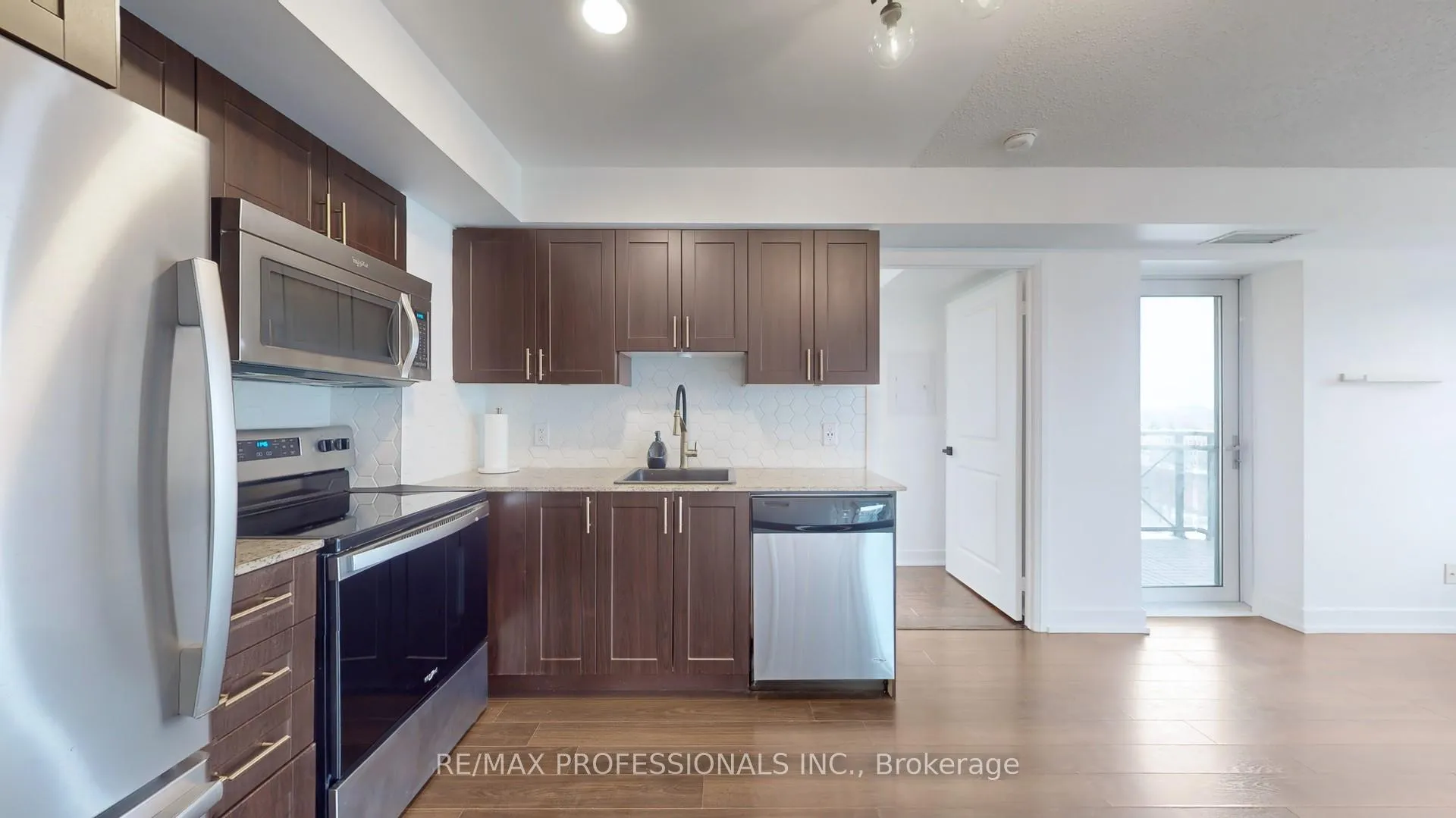 Photo 16 of Unit 822, 2 Eva Road, Etobicoke, Etobicoke West Mall — HOMEH