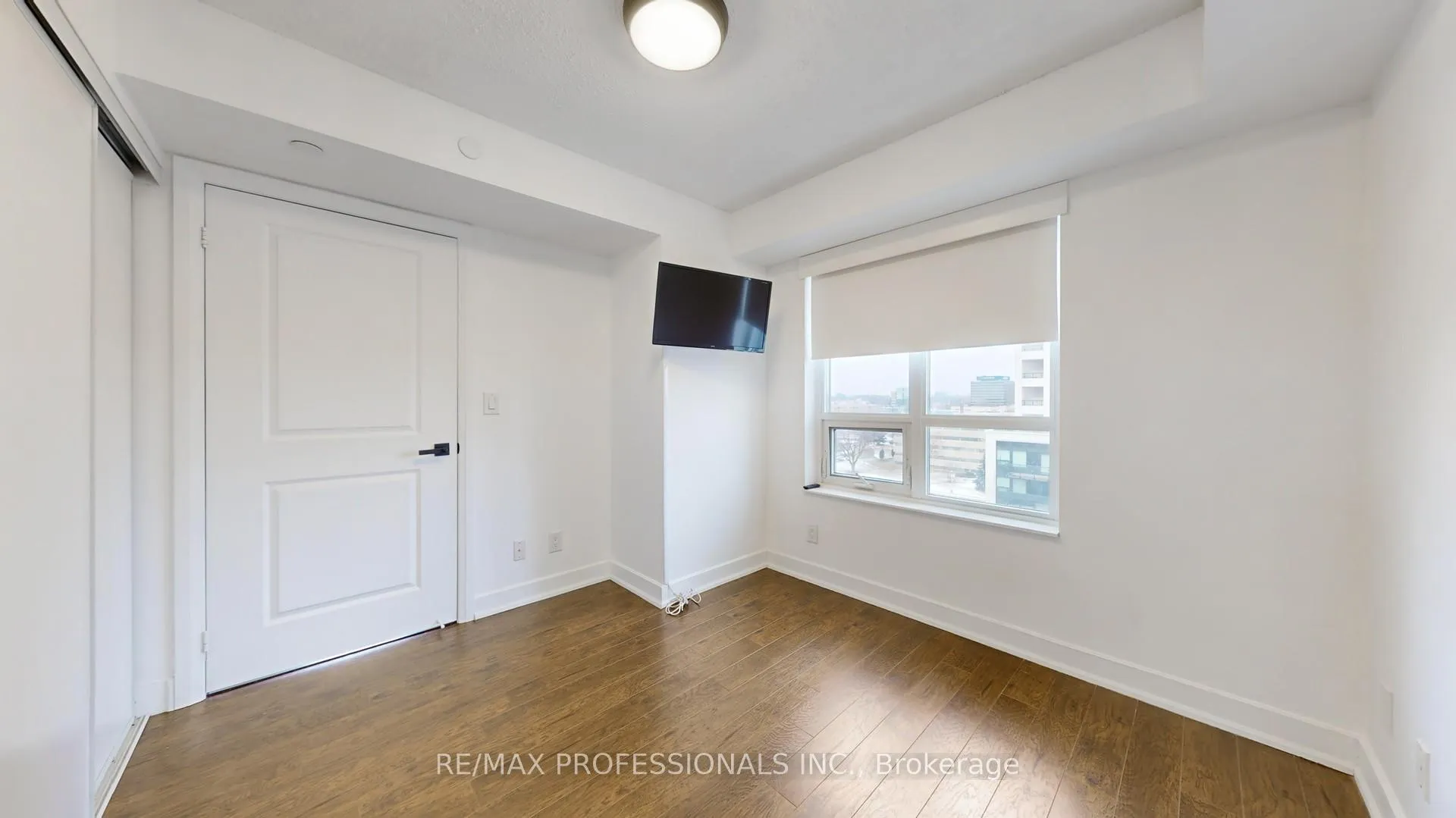 Photo 18 of Unit 822, 2 Eva Road, Etobicoke, Etobicoke West Mall — HOMEH