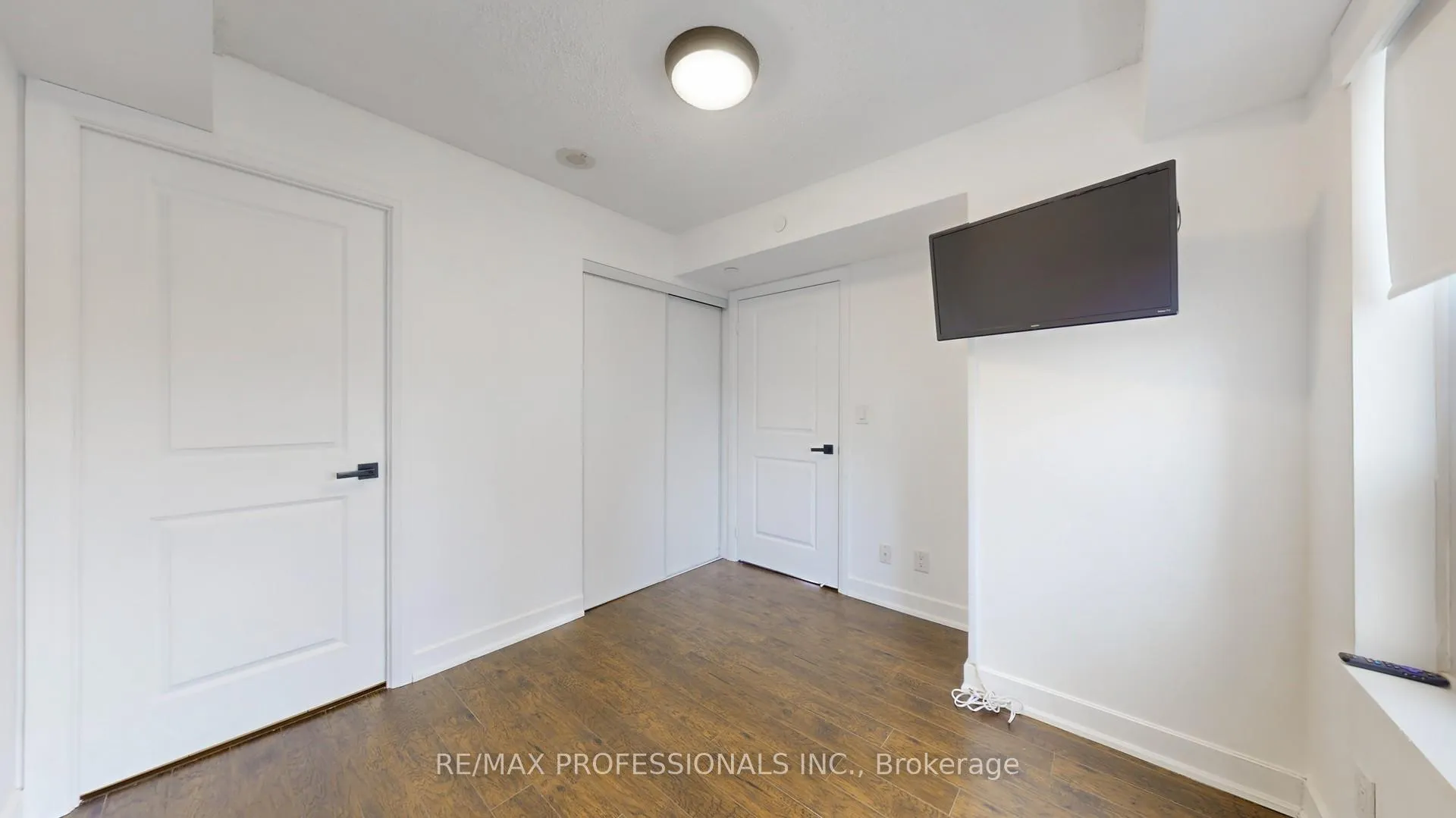 Photo 20 of Unit 822, 2 Eva Road, Etobicoke, Etobicoke West Mall — HOMEH