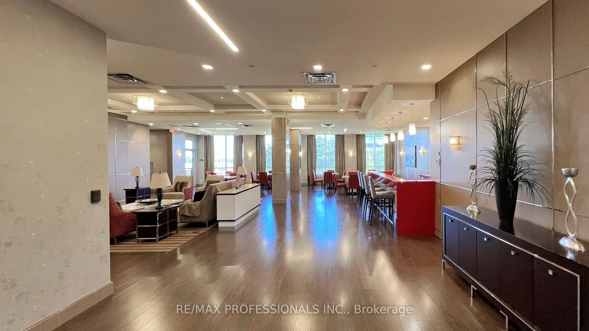 Photo 31 of Unit 822, 2 Eva Road, Etobicoke, Etobicoke West Mall — HOMEH