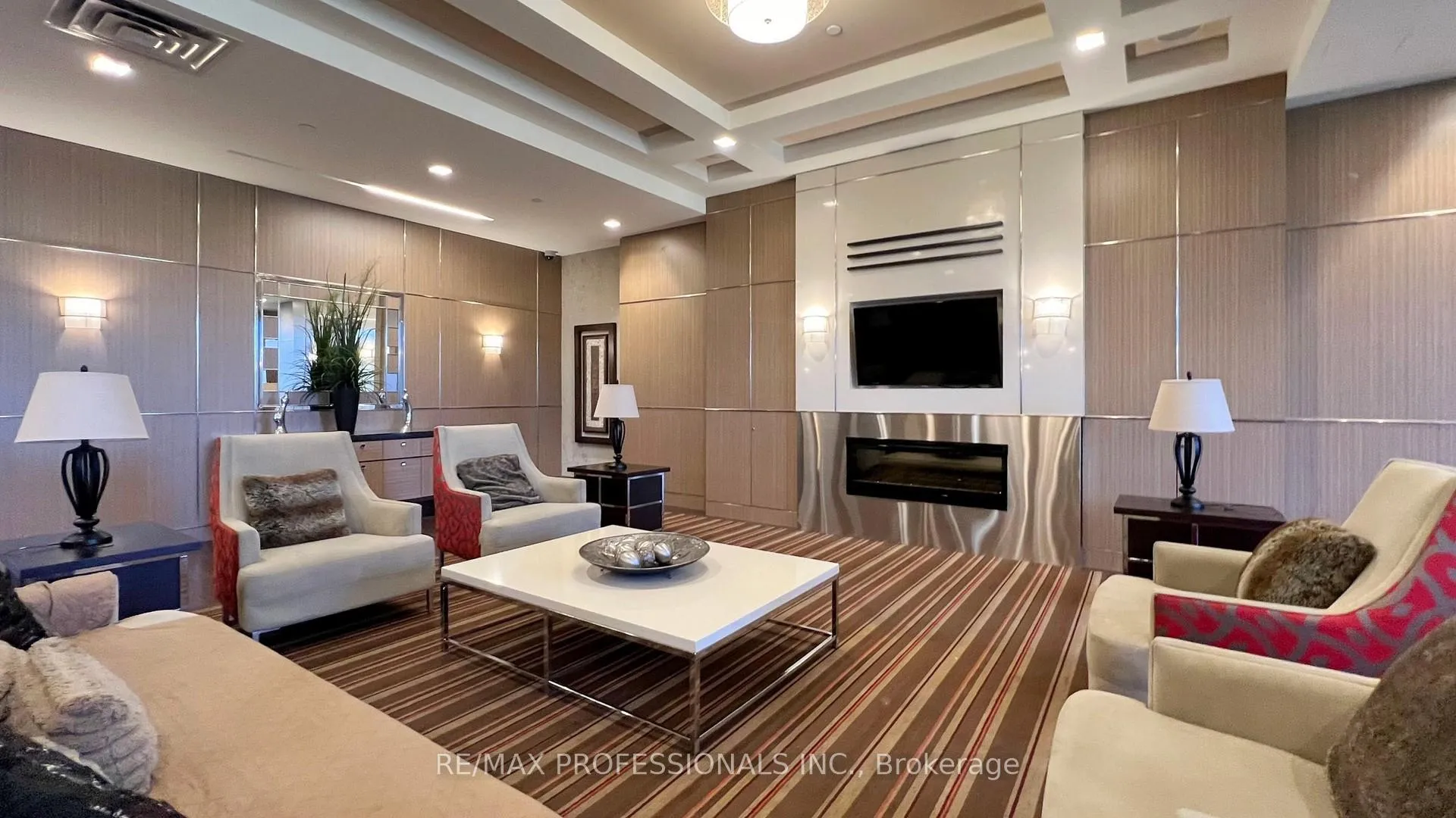 Photo 33 of Unit 822, 2 Eva Road, Etobicoke, Etobicoke West Mall — HOMEH