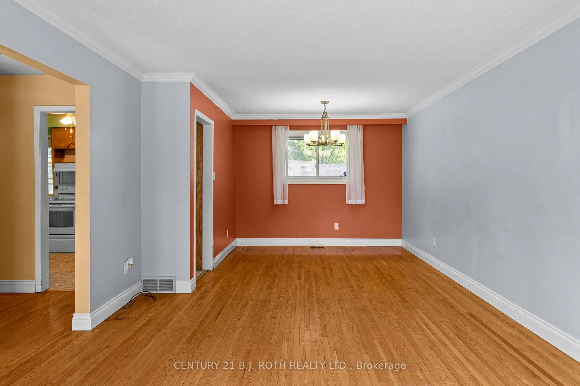 Photo 7 of 253 Rose Street, Barrie, Wellington — HOMEH