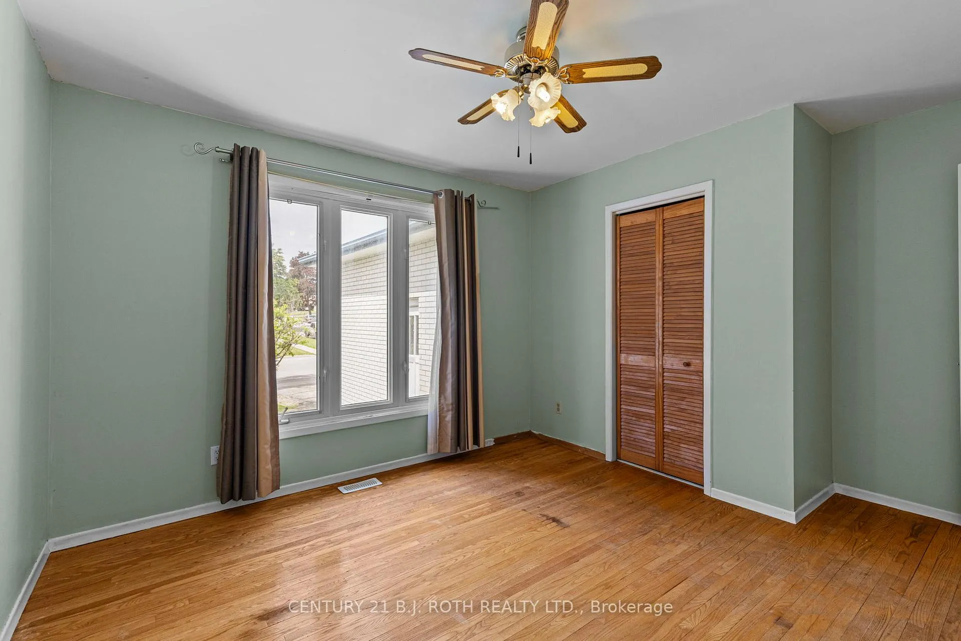 Photo 13 of 253 Rose Street, Barrie, Wellington — HOMEH