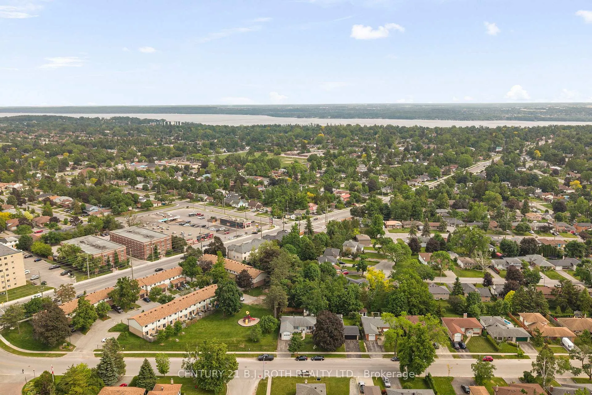 Photo 34 of 253 Rose Street, Barrie, Wellington — HOMEH