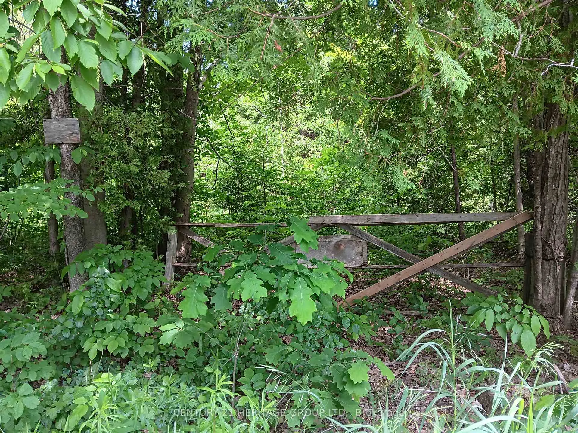 Photo 2 of 7 Line, Innisfil, Rural Innisfil — HOMEH