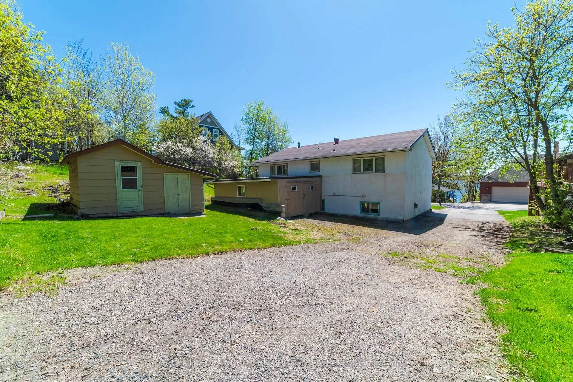 Photo 37 of 504 Beach Road, Kenora, Keewatin — HOMEH
