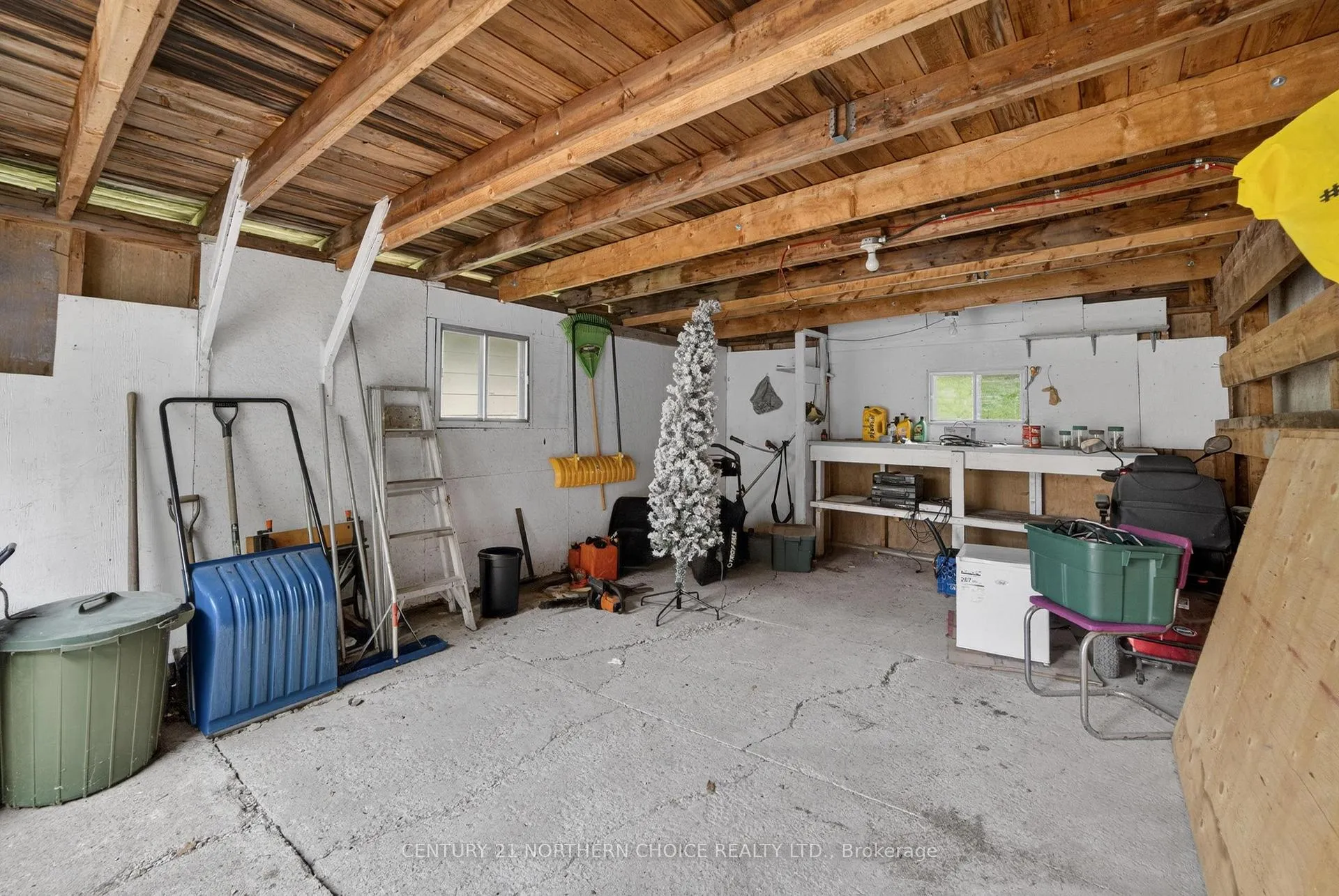 Photo 40 of 504 Beach Road, Kenora, Keewatin — HOMEH