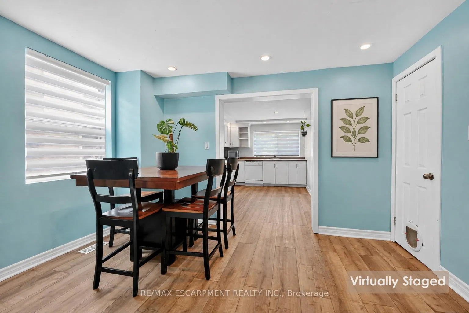 Photo 5 of 4956 Beam Street, Lincoln, Beamsville — HOMEH