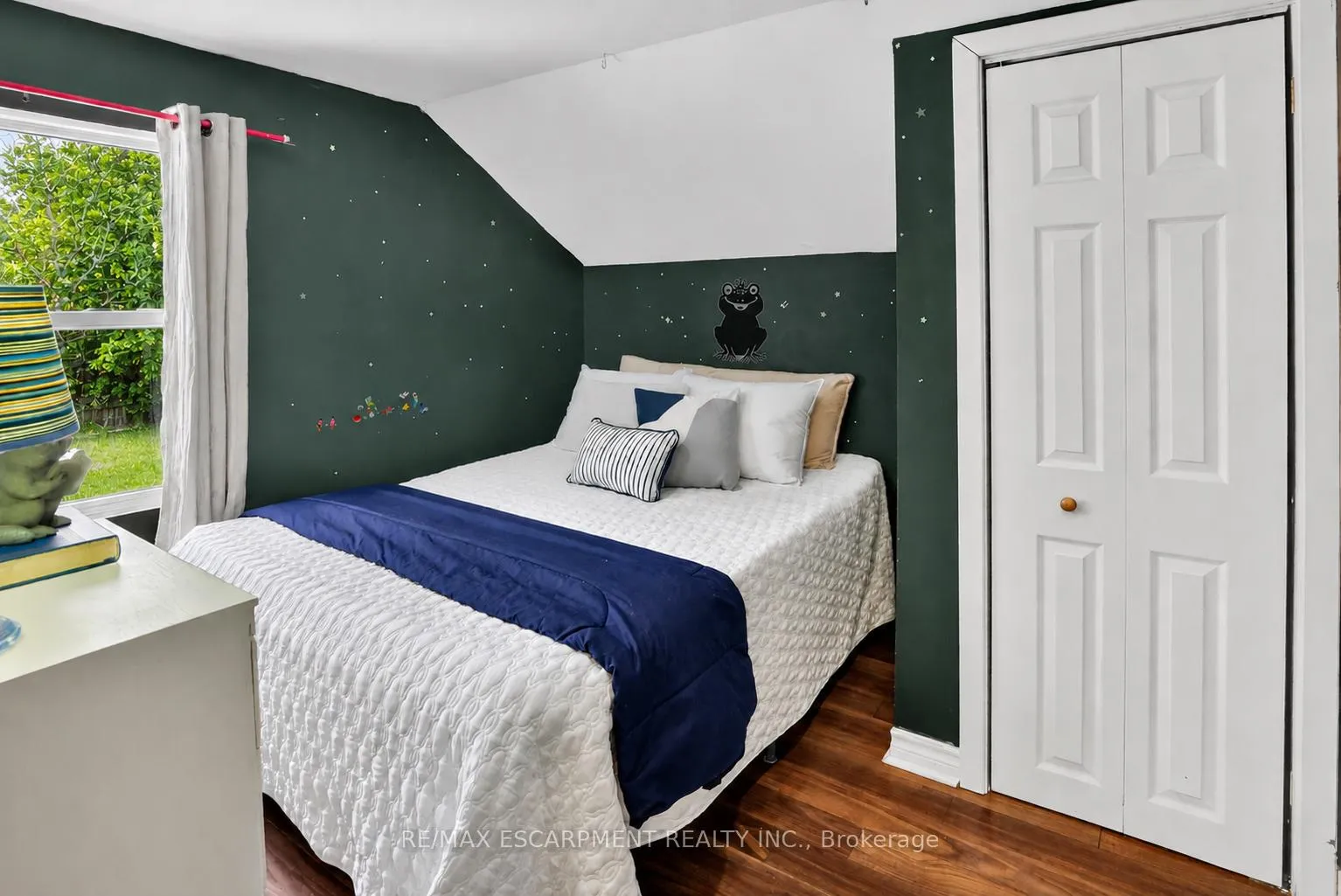 Photo 12 of 4956 Beam Street, Lincoln, Beamsville — HOMEH