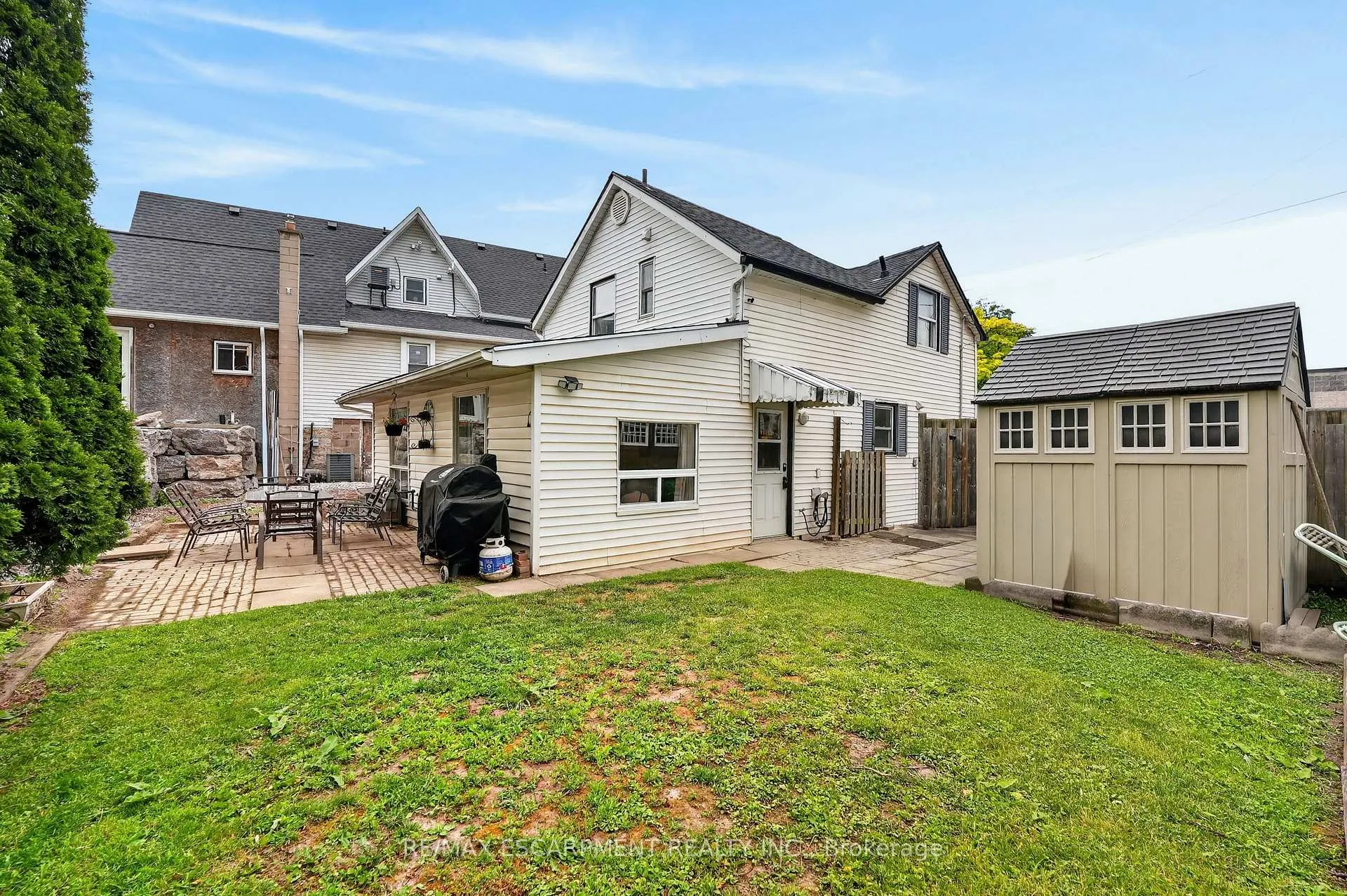 Photo 15 of 4956 Beam Street, Lincoln, Beamsville — HOMEH