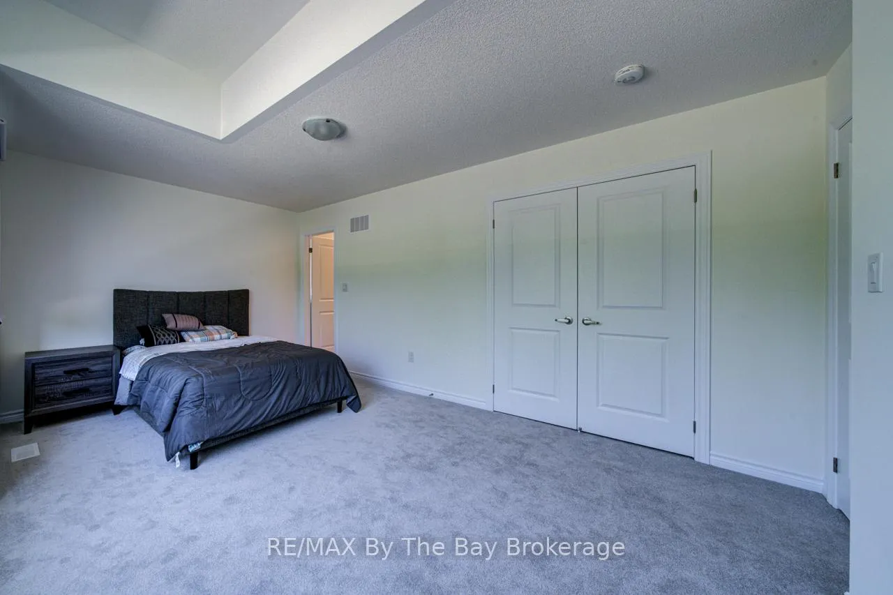 Photo 17 of 166 Mapleside Drive, Wasaga Beach — HOMEH