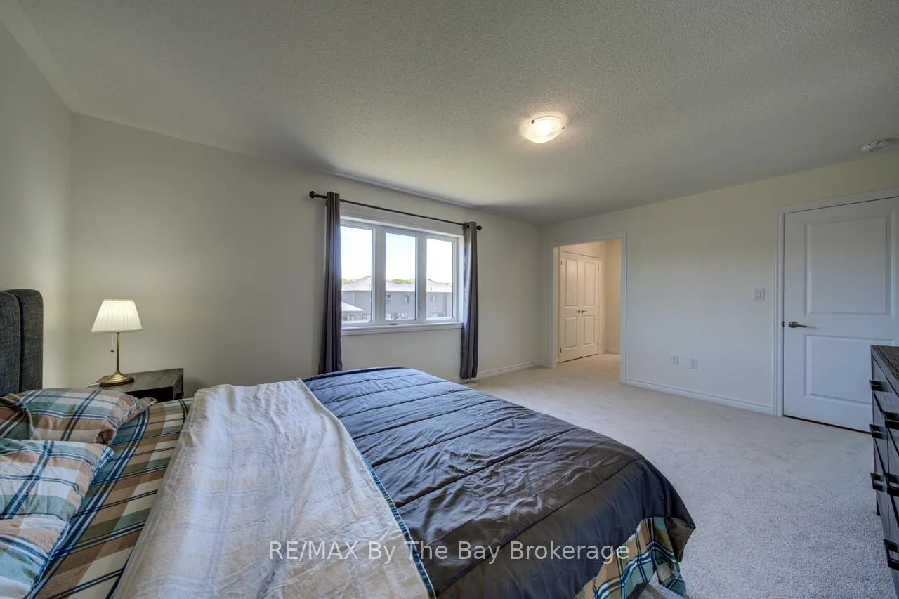 Photo 23 of 166 Mapleside Drive, Wasaga Beach — HOMEH
