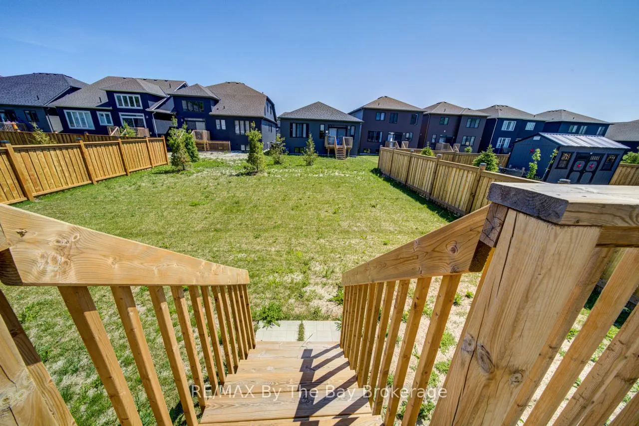Photo 30 of 166 Mapleside Drive, Wasaga Beach — HOMEH