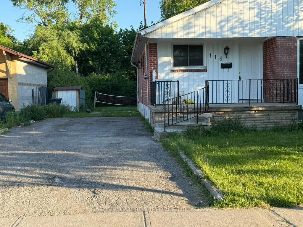 Photo 2 of 116 Taysham Crescent, Etobicoke, Thistletown-Beaumonde Heights — HOMEH