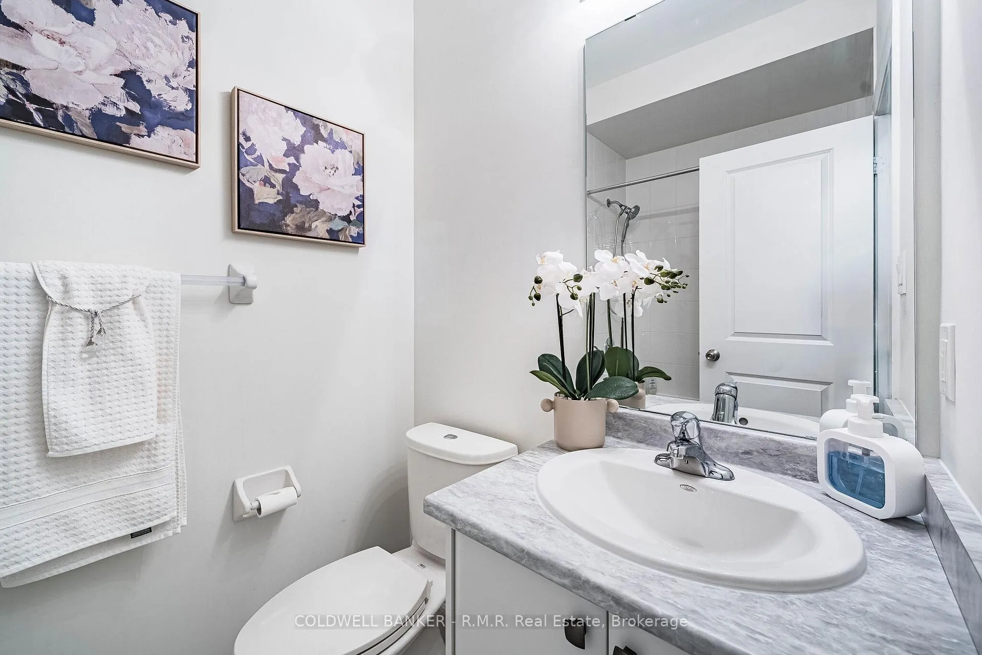 Photo 39 of 12 Broylio Lane, Ajax, South East — HOMEH