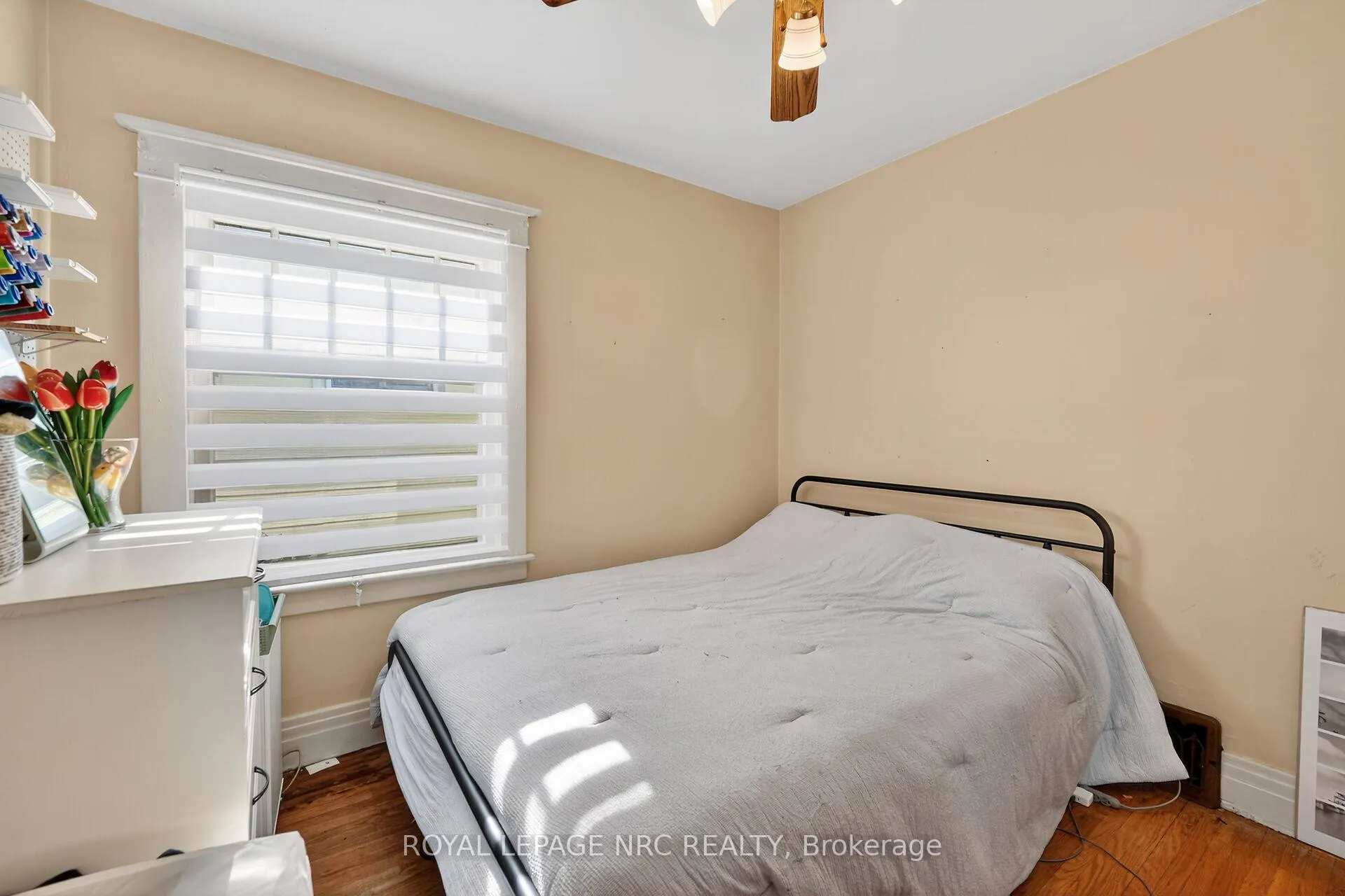 Photo 12 of 146 Carlton Street, St. Catharines, Downtown — HOMEH
