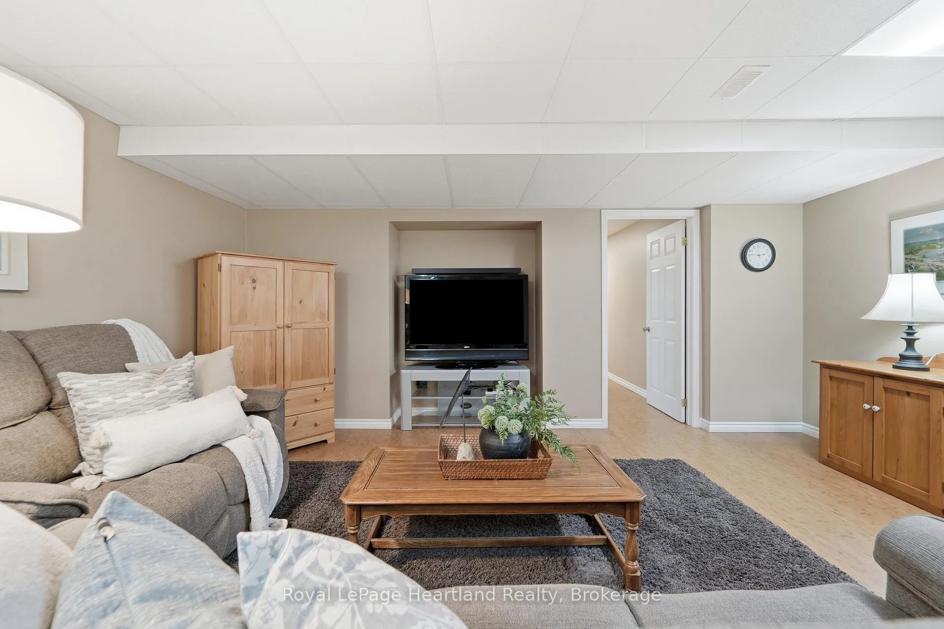 Photo 30 of 35095 Old River Road N, Bluewater, Bayfield — HOMEH