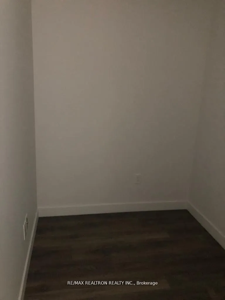 Photo 4 of Unit 3503, 8 Eglinton Avenue E, Toronto, Mount Pleasant West — HOMEH