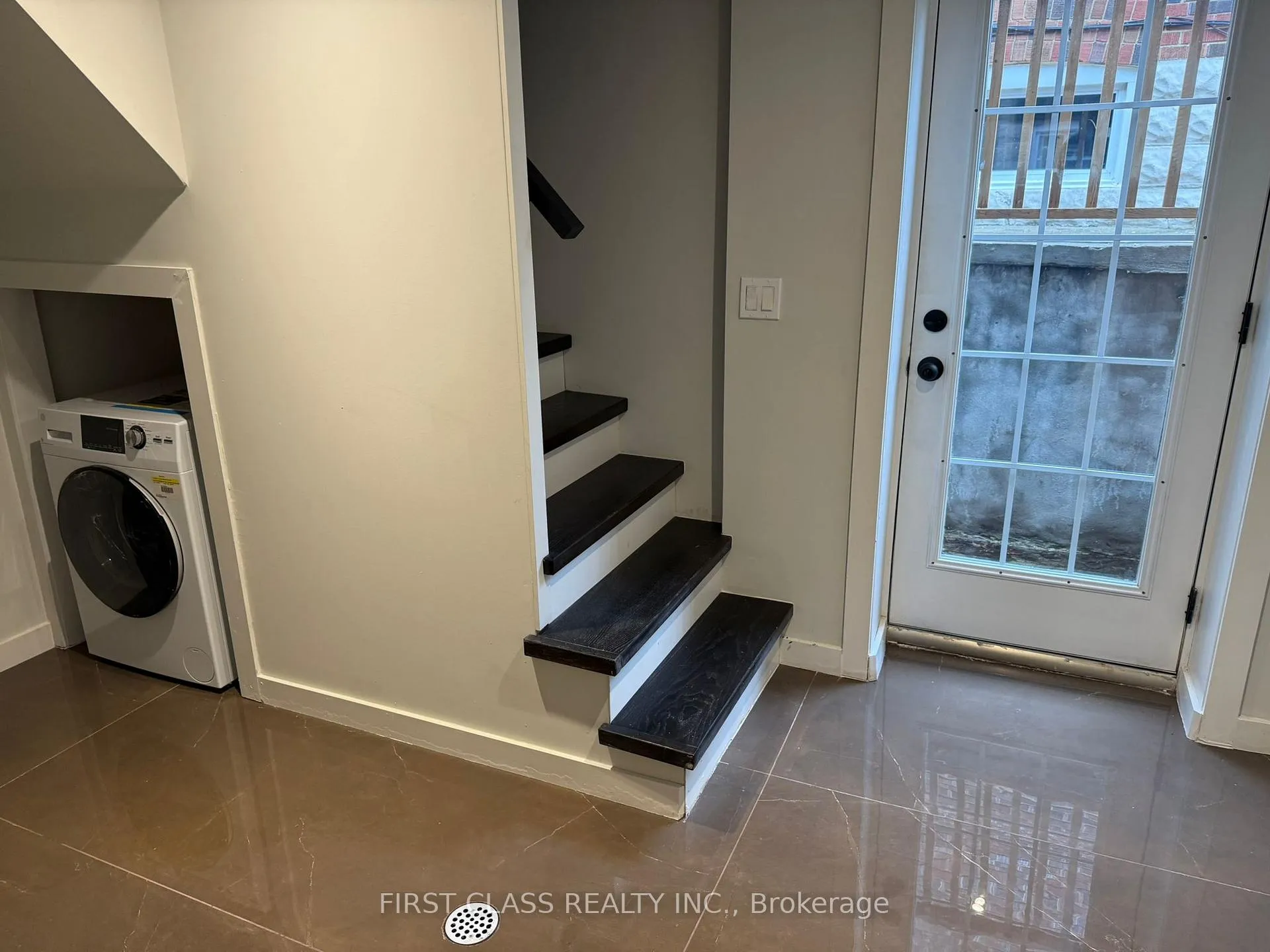 Photo 1 of Unit Bsmnt, 259 Floyd Avenue, Toronto, Danforth Village-East York — HOMEH