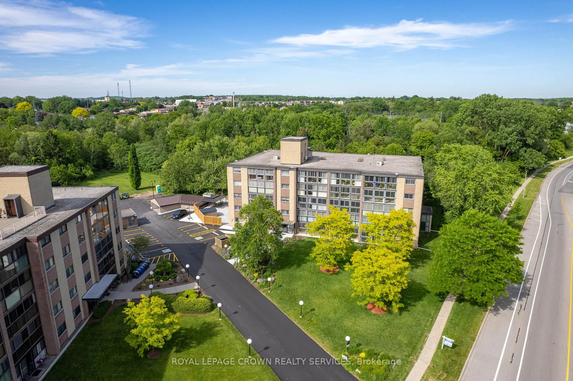 Photo 3 of Unit 105, 400 Champlain Boulevard, Cambridge — HOMEH