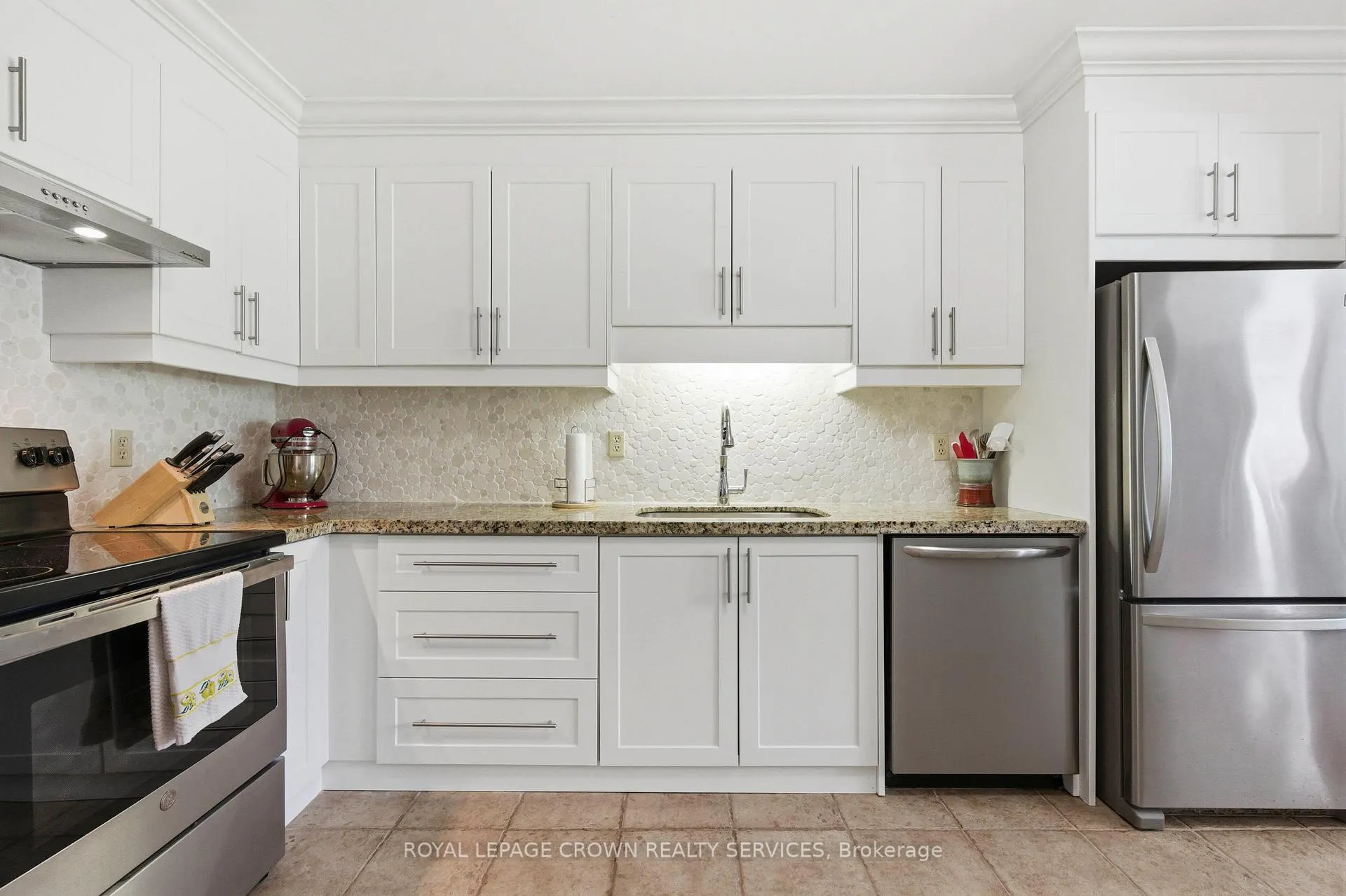 Photo 9 of Unit 105, 400 Champlain Boulevard, Cambridge — HOMEH