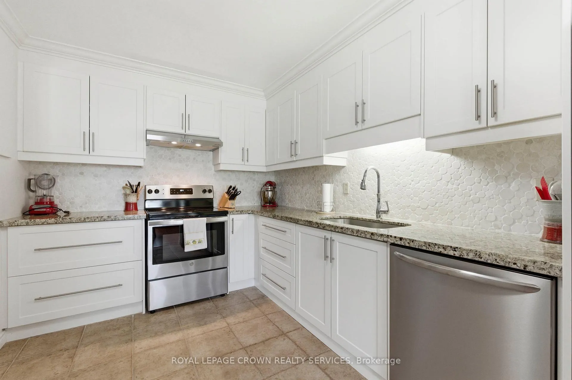 Photo 11 of Unit 105, 400 Champlain Boulevard, Cambridge — HOMEH