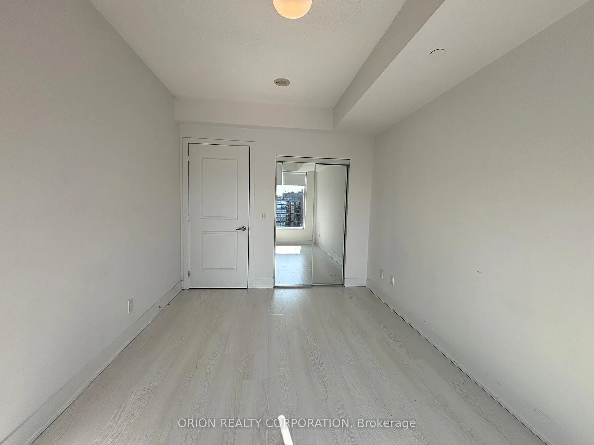 Photo 19 of Unit 1007, 68 Merton Street, Toronto, Mount Pleasant West — HOMEH